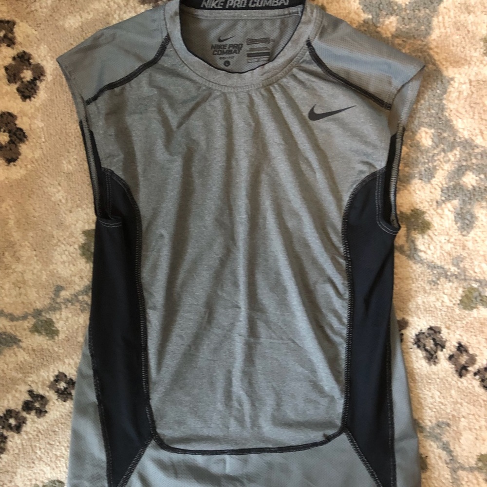Nike workout tank